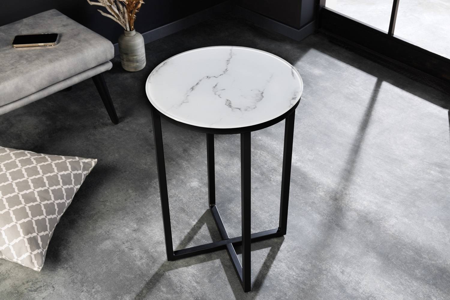 LuxD Designový odkládací stolek Latrisha 40 cm bílý - vzor mramor