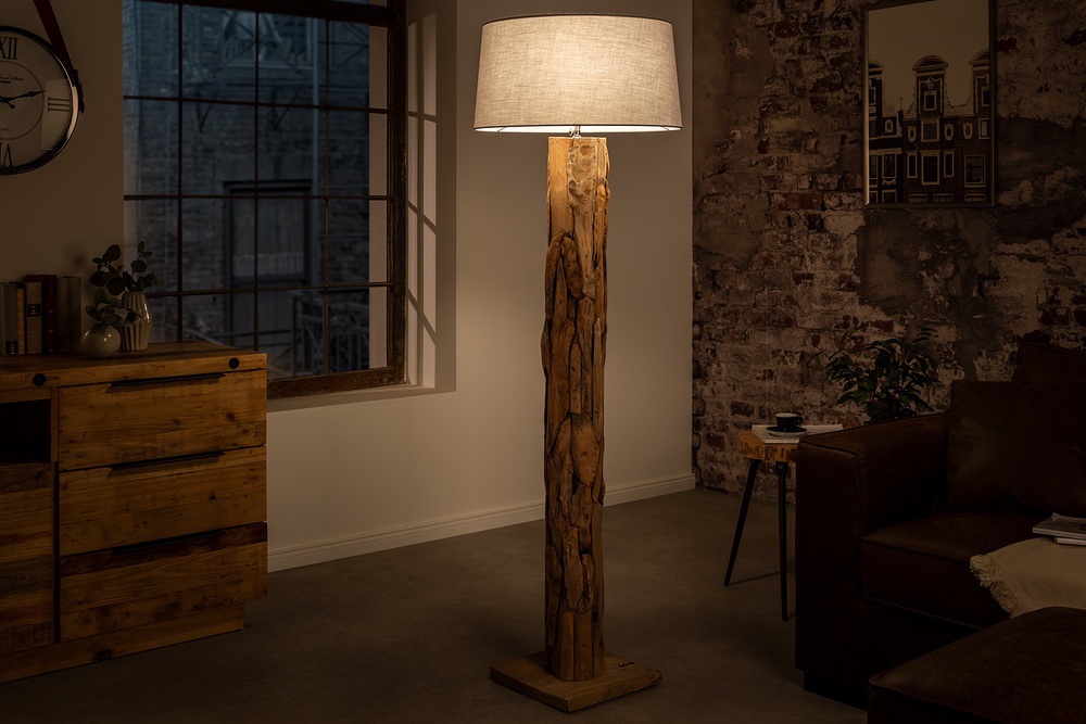 Designová stojanová lampa Nash šedá