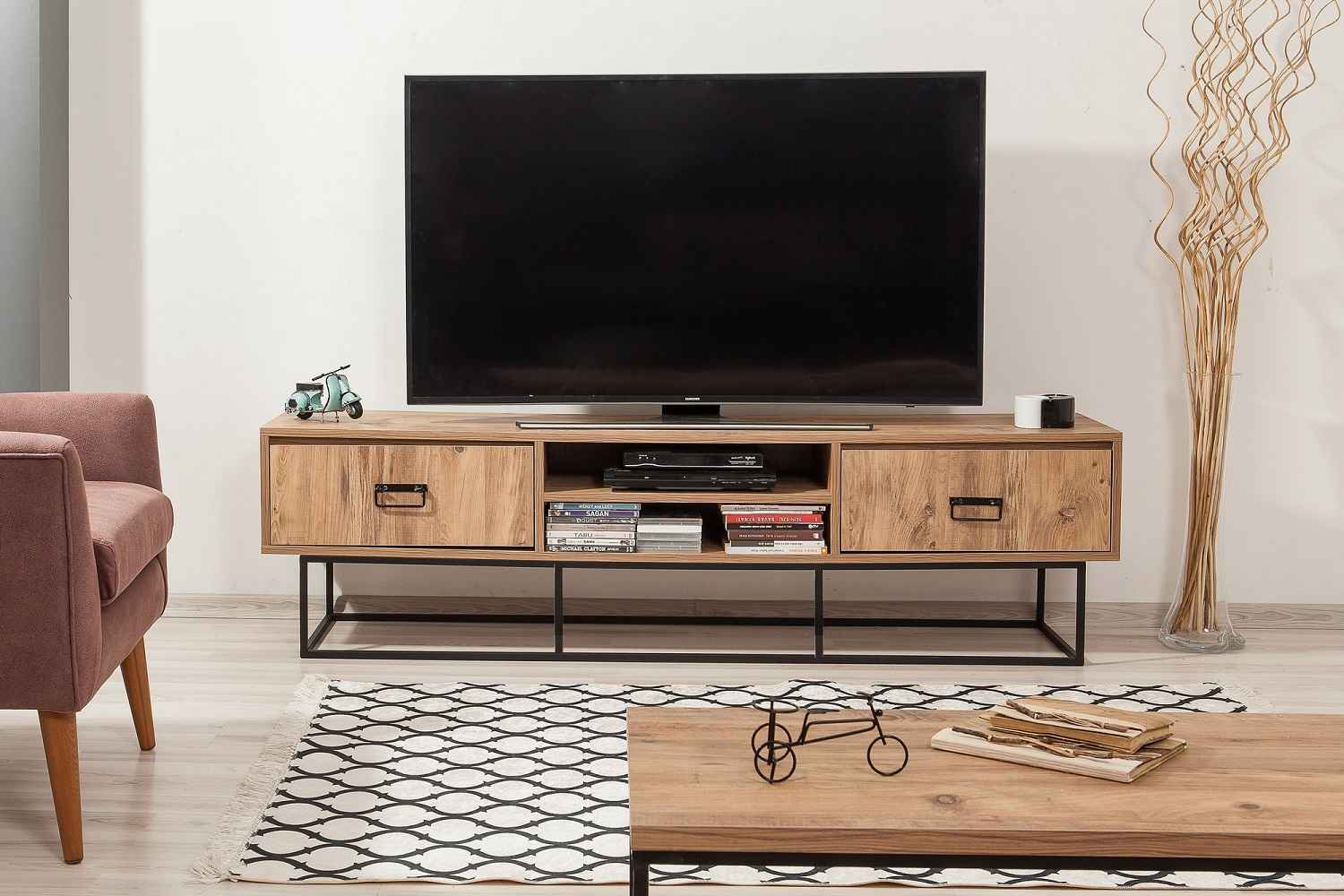Levně Sofahouse Designový TV stolek Felipe 180 cm borovice