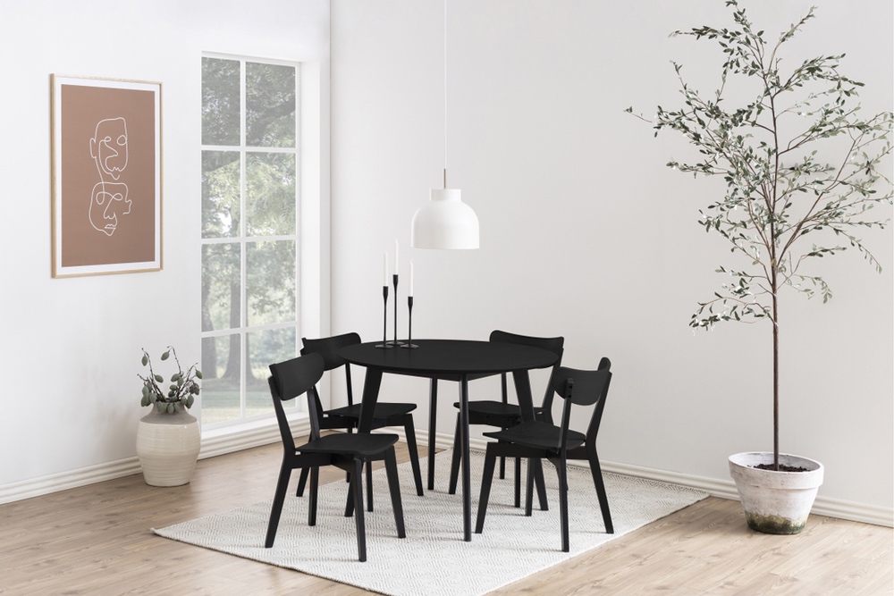 Kulatý jídelní stůl Nieves 105 cm černý 