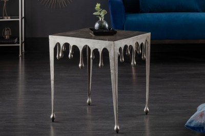 Designový odkládací stolek Gwendolyn L 50 cm stříbrný